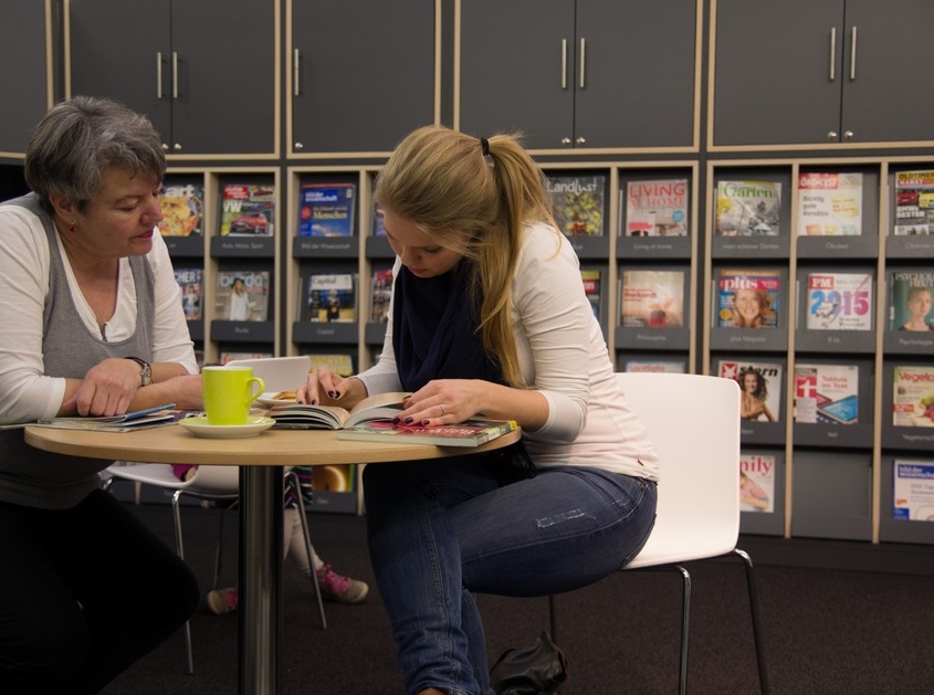 In der Bibliothek