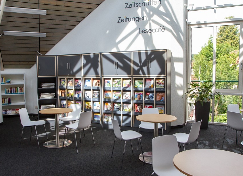 In der Bibliothek